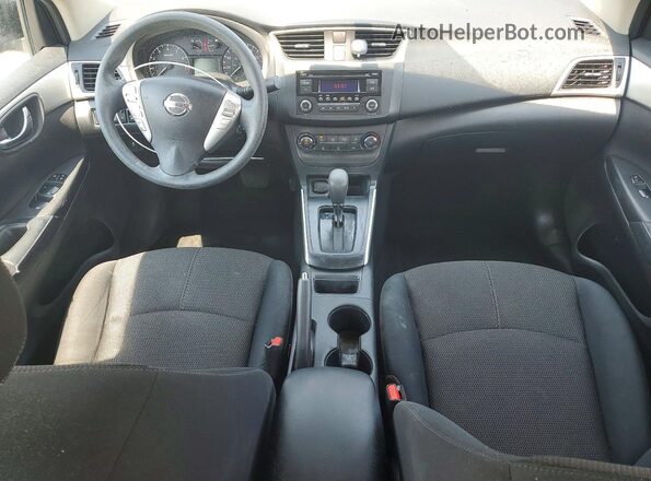 3N1AB7AP8HY391499 2017 NISSAN SENTRA Черный Вид панели приборов