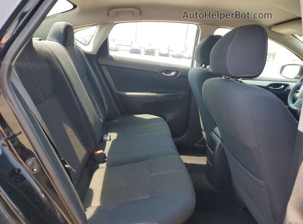 3N1AB7AP8HY391499 2017 NISSAN SENTRA Черный Вид задних сидений