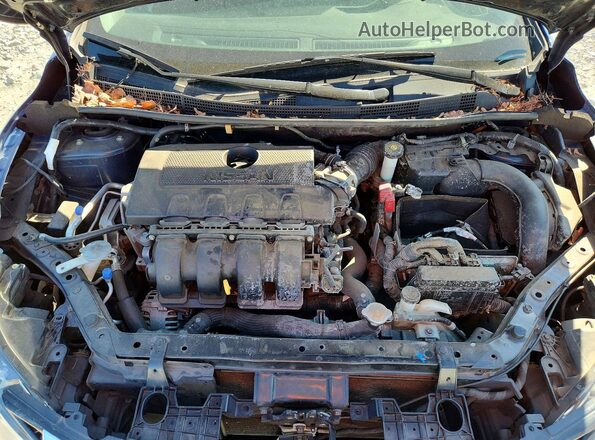 3N1AB7AP8JL655789 2018 NISSAN SENTRA Blue Rear interior view