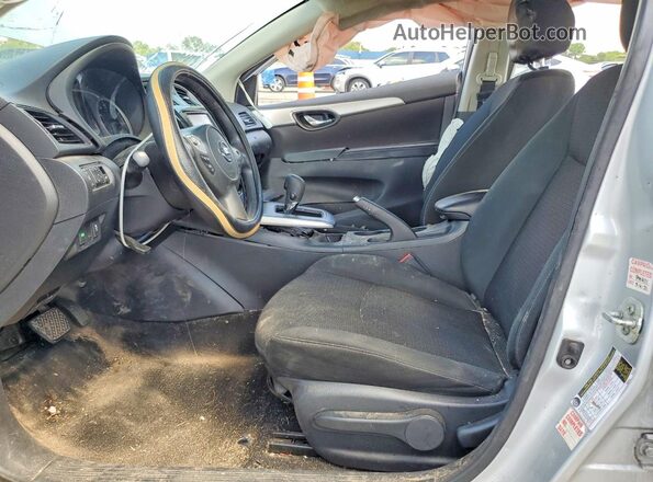 3N1AB7AP8KY248768 2019 NISSAN SENTRA Серый Вид салона спереди