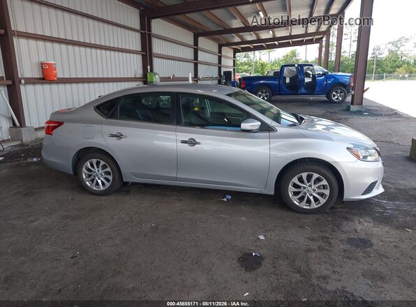 3N1AB7AP8KY352791 2019 NISSAN SENTRA Gray Вид задньої частини салону