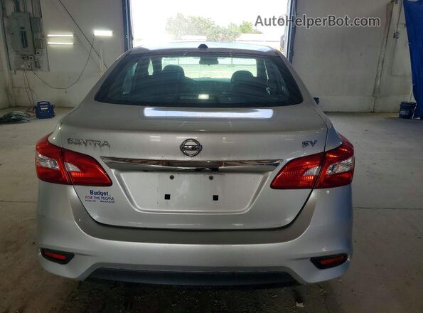3N1AB7AP8KY355819 2019 NISSAN SENTRA Silver Вид ззаду