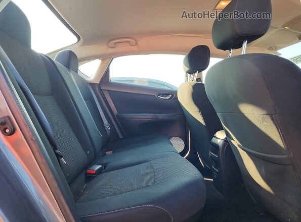 3N1AB7AP8KY426100 2019 NISSAN SENTRA Gray უკანა სავარძლების ხედი