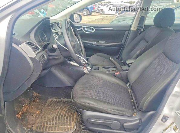 3N1AB7AP8KY453684 2019 NISSAN SENTRA Silver Vista interior delantera