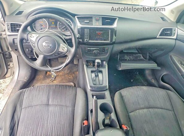 3N1AB7AP8KY453684 2019 NISSAN SENTRA Silver Vista del salpicadero