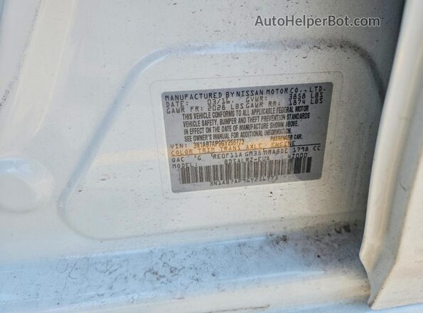 3N1AB7AP9GY256773 2016 NISSAN SENTRA White Engine compartment view