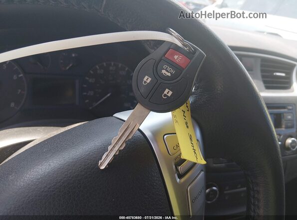 3N1AB7AP9GY272018 2016 NISSAN SENTRA Pewter Widok deski rozdzielczej