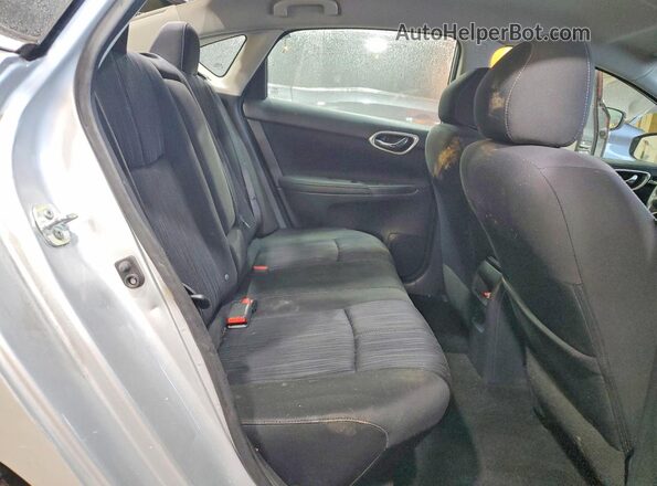 3N1AB7AP9HY250974 2017 NISSAN SENTRA Silver Вид задніх сидінь