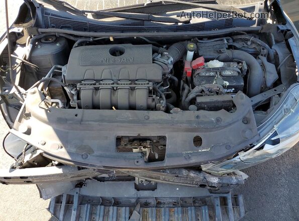 3N1AB7AP9HY256080 2017 NISSAN SENTRA Green Widok wnętrza z tyłu