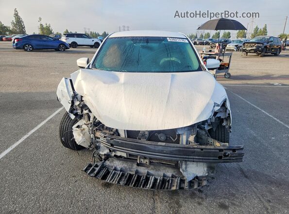 3N1AB7AP9HY289600 2017 NISSAN SENTRA Белый Вид спереди