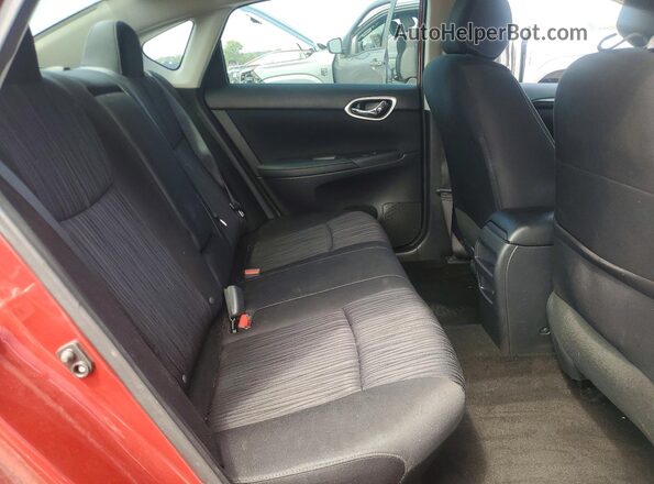 3N1AB7AP9HY303088 2017 NISSAN SENTRA Maroon Հետևի նստատեղերի տեսք
