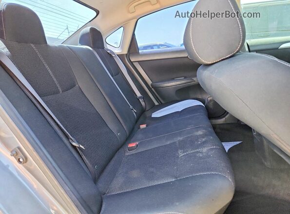 3N1AB7AP9HY374680 2017 NISSAN SENTRA Gray Vista de los asientos traseros