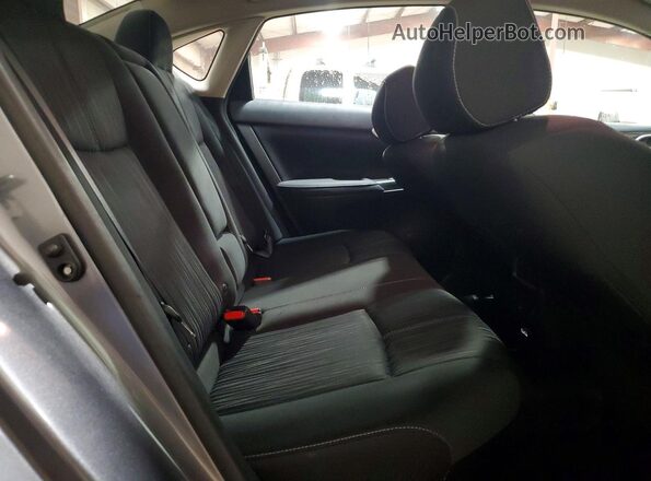 3N1AB7AP9JL637026 2018 NISSAN SENTRA Gray Հետևի նստատեղերի տեսք