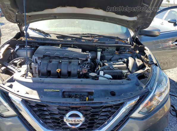 3N1AB7AP9KY373388 2019 NISSAN SENTRA Gray Vista interior trasera