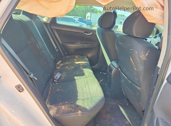3N1AB7AP9KY398727 2019 NISSAN SENTRA White Вид задніх сидінь