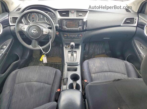 3N1AB7APXGY242641 2016 NISSAN SENTRA Серебряный Вид панели приборов