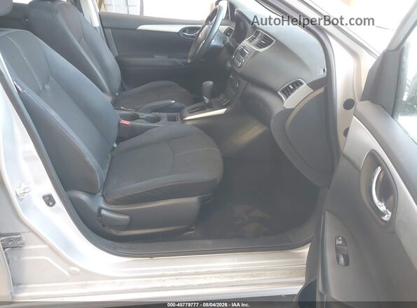 3N1AB7APXGY268852 2016 NISSAN SENTRA Silver Widok wnętrza z przodu