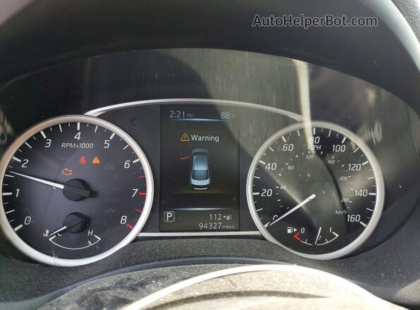 3N1AB7APXHY269386 2017 NISSAN SENTRA Red Սարքավորումների վահանակի տեսք