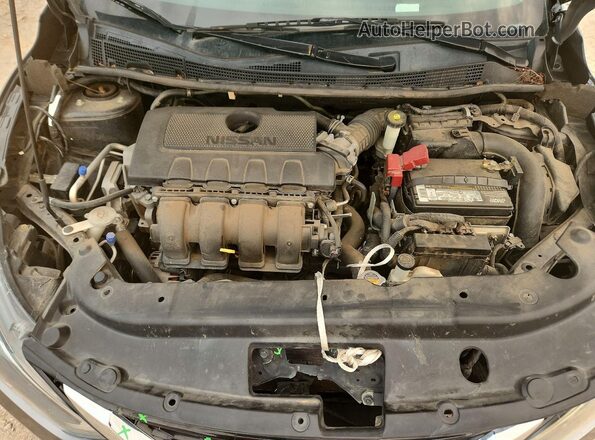 3N1AB7APXJL623765 2018 NISSAN SENTRA Gray Rear interior view