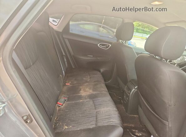 3N1AB7APXJL623765 2018 NISSAN SENTRA Gray Rear seats view