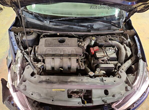 3N1AB7APXJY268373 2018 NISSAN SENTRA Blue Widok wnętrza z tyłu