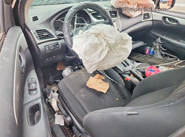 3N1AB7APXJY274528 2018 NISSAN SENTRA Black Вид панелі приладів