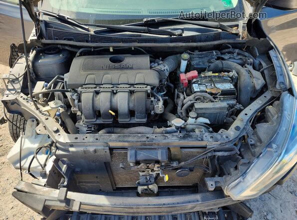 3N1AB7APXJY327485 2018 NISSAN SENTRA Gray Widok wnętrza z tyłu