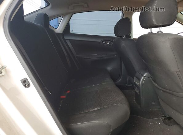 3N1AB7APXKY294022 2019 NISSAN SENTRA Белый Вид задних сидений