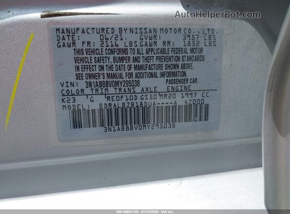 3N1AB8BV0MY295038 2021 NISSAN SENTRA Серебряный Вид подкапотного пространства