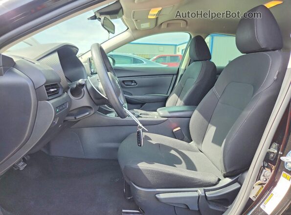 3N1AB8BV0RY227510 2024 NISSAN SENTRA Black Vista interior delantera