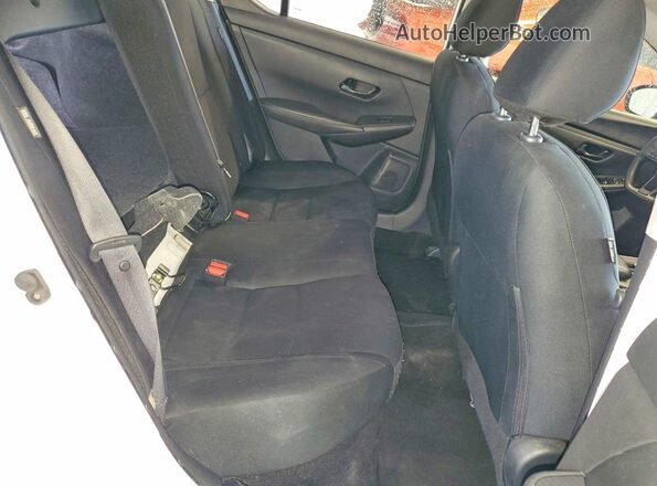 3N1AB8BV1RY295945 2024 NISSAN SENTRA White Vista de los asientos traseros