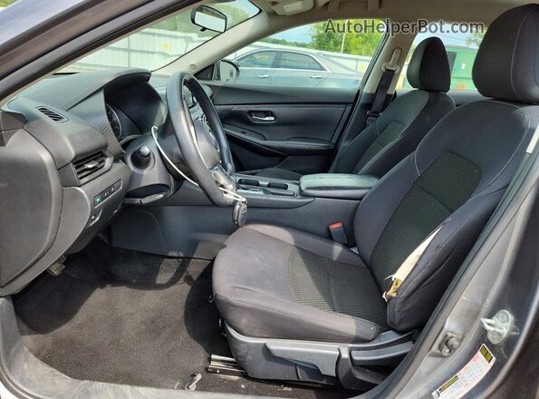 3N1AB8BV2NY225039 2022 NISSAN SENTRA Серый Вид салона спереди