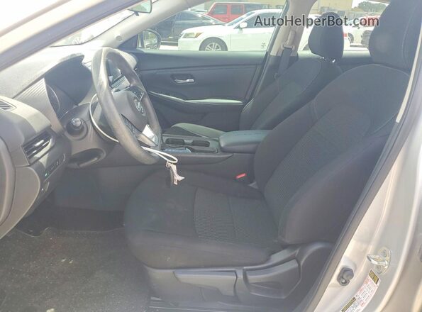 3N1AB8BV2PY308912 2023 NISSAN SENTRA Silver წინა სალონის ხედი