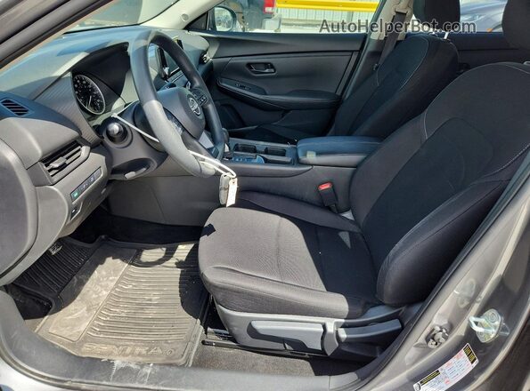 3N1AB8BV3RY238856 2024 NISSAN SENTRA Black წინა სალონის ხედი