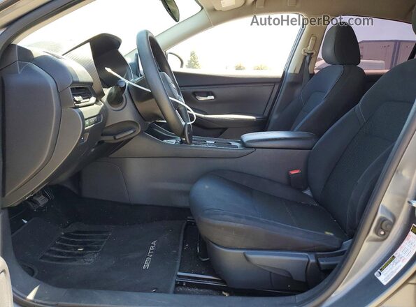 3N1AB8BV4MY229480 2021 NISSAN SENTRA Gray Front interior view