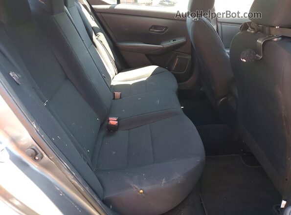 3N1AB8BV4RY223038 2024 NISSAN SENTRA Серый Вид задних сидений