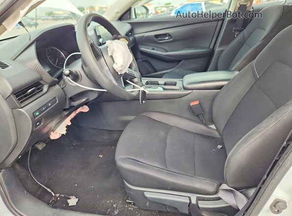 3N1AB8BV4RY288665 2024 NISSAN SENTRA White Widok wnętrza z przodu
