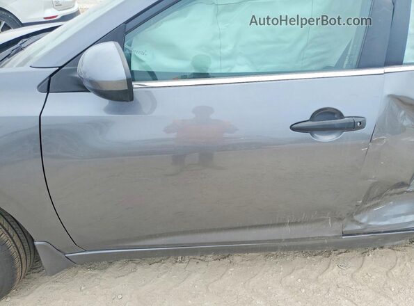 3N1AB8BV4RY372243 2024 NISSAN SENTRA Silver Սալոնի դիմացի տեսք