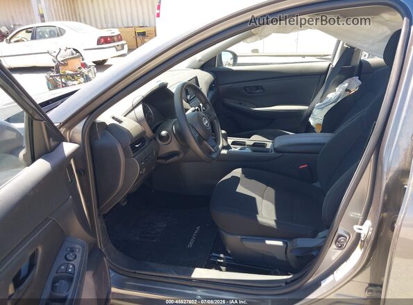 3N1AB8BV4SY320259 2025 NISSAN SENTRA Gray Widok wnętrza z przodu