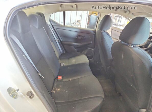 3N1AB8BV5RY218771 2024 NISSAN SENTRA White Հետևի նստատեղերի տեսք