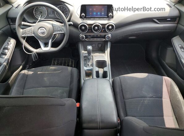 3N1AB8BV7MY268838 2021 NISSAN SENTRA Gray Widok deski rozdzielczej