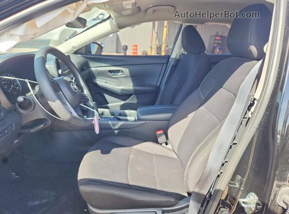 3N1AB8BV7SY205607 2025 NISSAN SENTRA Gray Front interior view