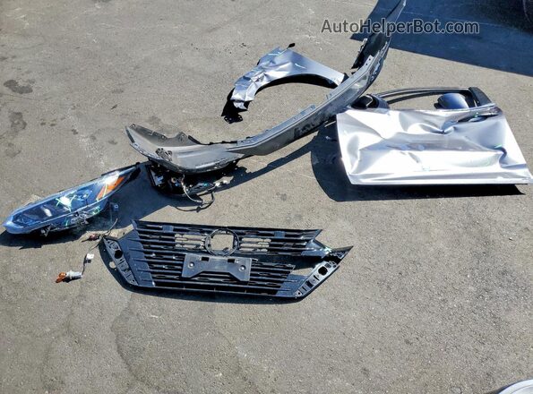 3N1AB8BV7SY270182 2025 NISSAN SENTRA Gray Widok komory silnika