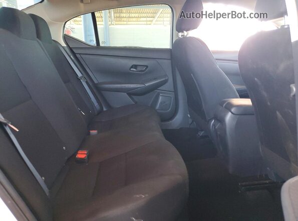 3N1AB8BV8SY249938 2025 NISSAN SENTRA Gray Vista de los asientos traseros