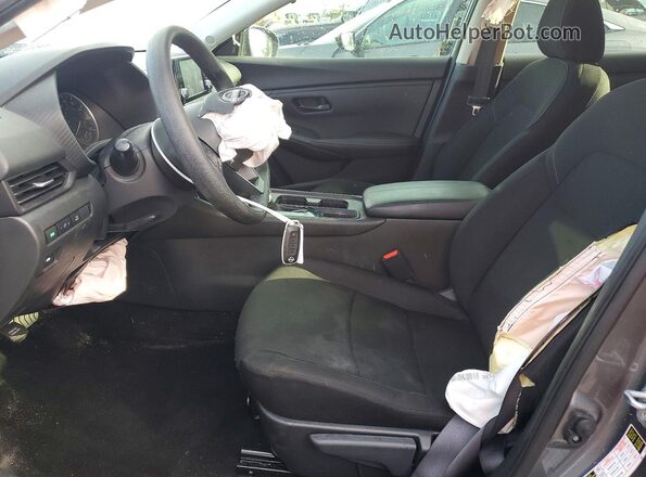 3N1AB8BV9RY361562 2024 NISSAN SENTRA Gray Вид салону спереду
