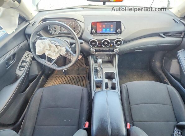 3N1AB8BV9SY368131 2025 NISSAN SENTRA Silver Vista del salpicadero