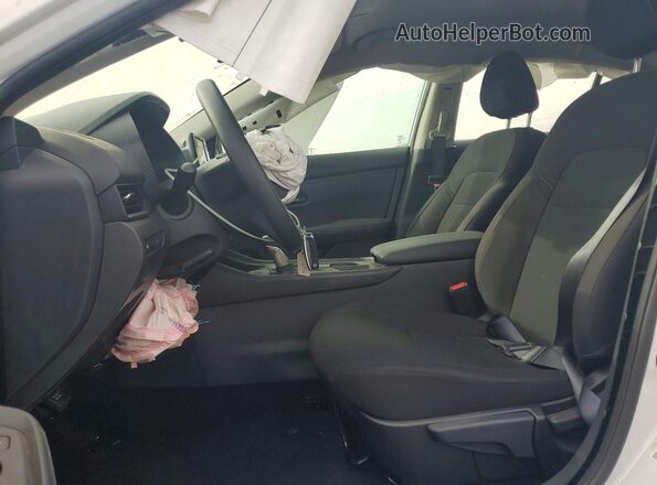 3N1AB8BVXSY249648 2025 NISSAN SENTRA White Vista interior delantera