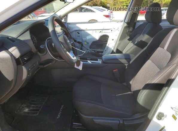 3N1AB8CV0RY253572 2024 NISSAN SENTRA White Սալոնի դիմացի տեսք