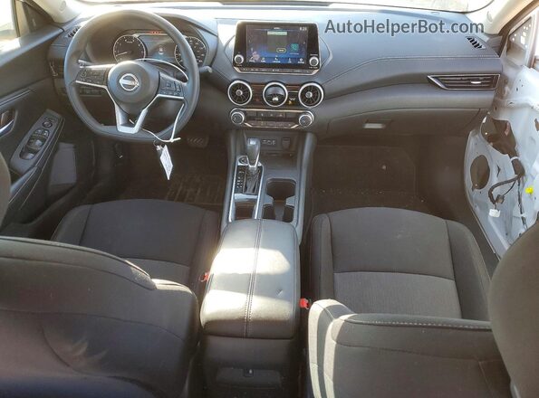 3N1AB8CV0RY253572 2024 NISSAN SENTRA White Առջևի վահանակի տեսք