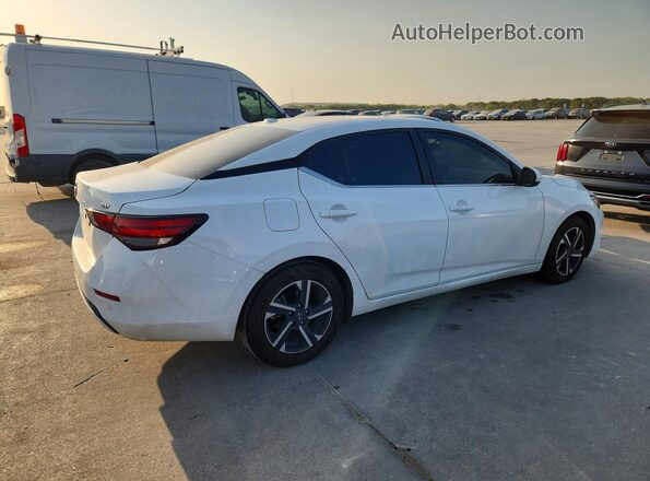 3N1AB8CV0RY267732 2024 NISSAN SENTRA Белый Задняя правая четверть